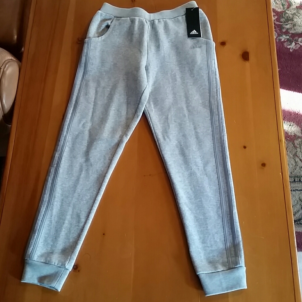 Kids Size Large (14) Adidas jogger with pockets